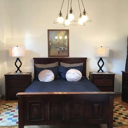 Vintage Apartment
