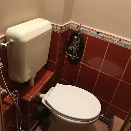 Vintage Apartment *